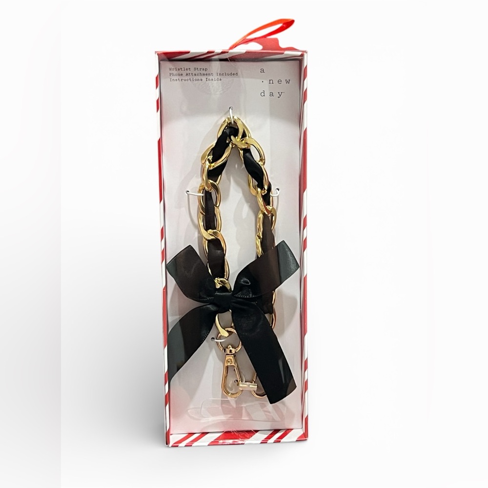 New Black Ribbon and Gold Chain Wristlet Strap Phone attachment included